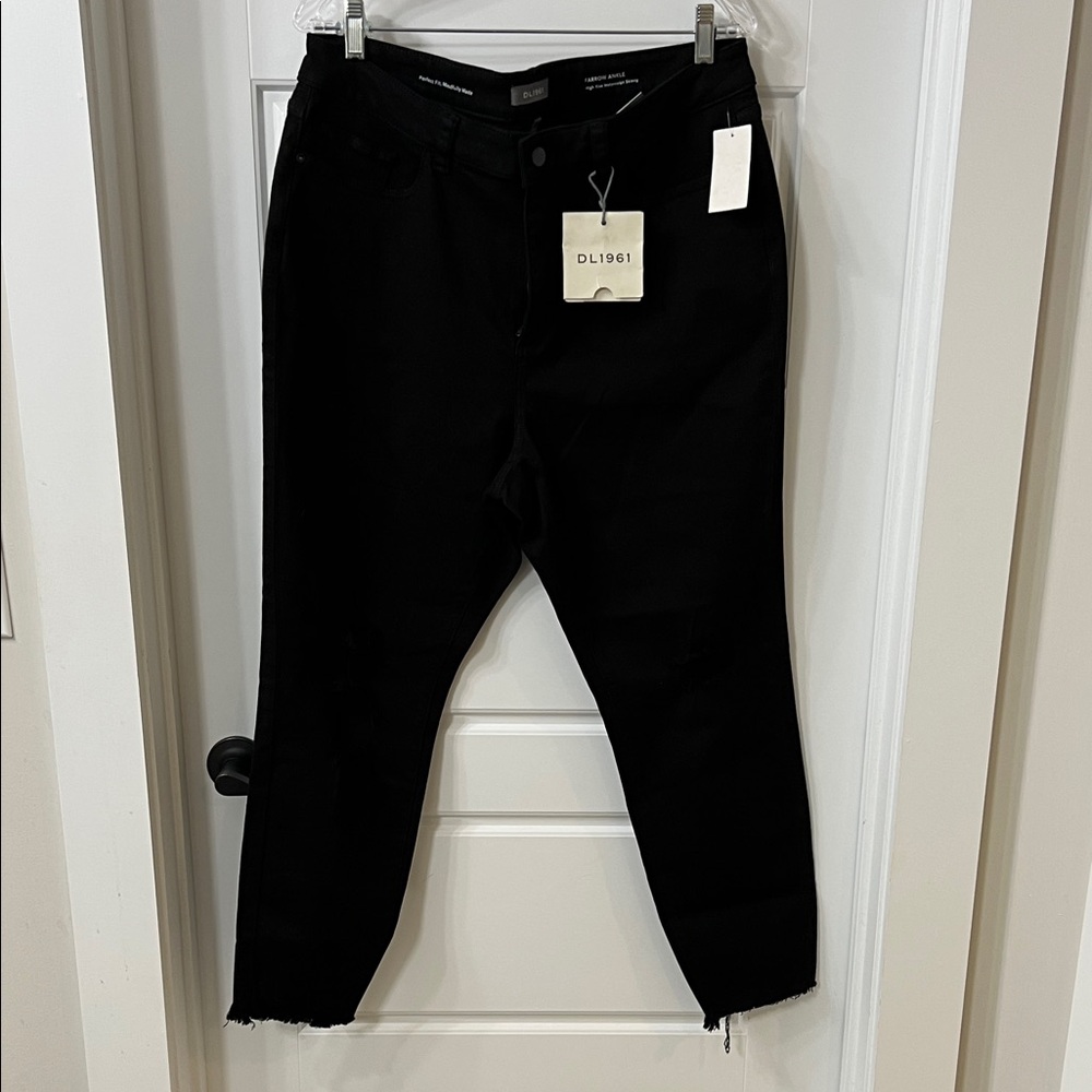 DL1961 Women's High Rise Black Denim Jeans